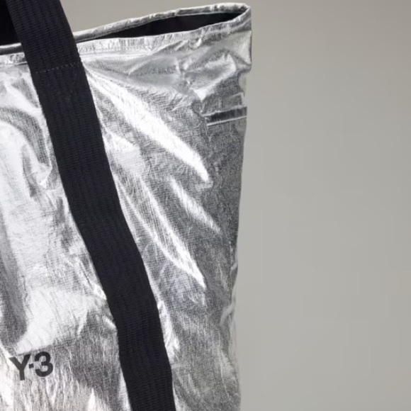 Y-3 Yohji Yamamoto x adidas Y-3 BEACH TOTE Metallic Silver & Black Streetwear - Picture 8 of 16